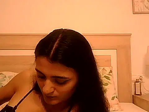 Ella0105 online show from 09.08.25