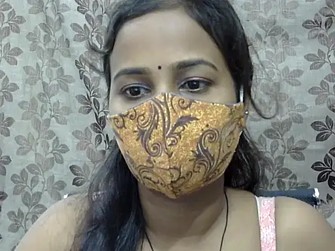 Hott Noor online show from 09.19.25