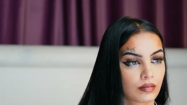 Snapshot of KarsynJaydde chatting on 10.21.25 KarsynJaydde online show from 10.21.25