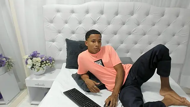keiner vasquez online show from 09.13.25