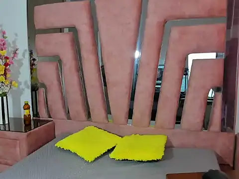 MaraKarly online show from 09.25.25