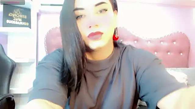 Snapshot of Valeria_Swett_ chatting on 10.11.25 Valeria Swett  online show from 10.11.25