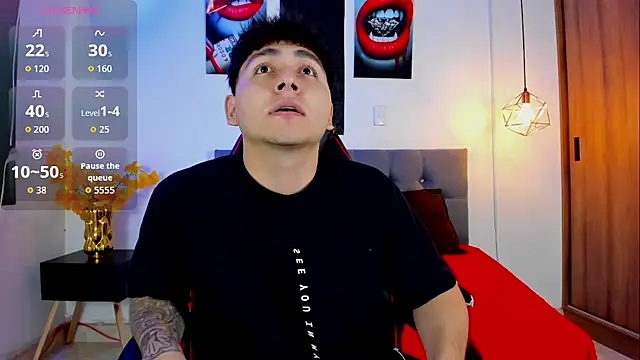 Snapshot of Nicolas_James_Sc chatting on 10.07.25 Nicolas James Sc online show from 10.07.25