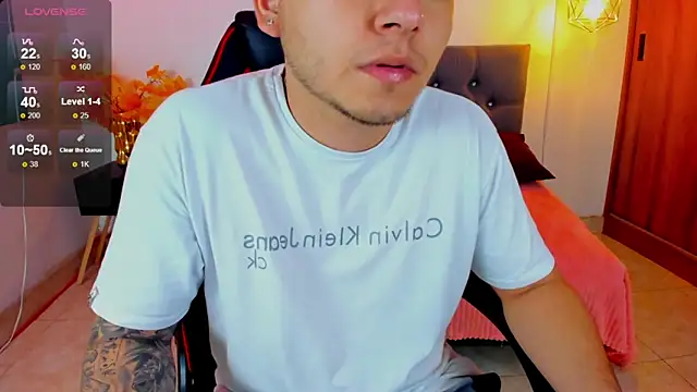 Snapshot of Nicolas_James_Sc chatting on 02.23.26 Nicolas James Sc online show from 02.23.26