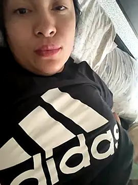 latina curvy22 online show from 09.22.25