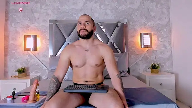 Hershell Fit online show from 10.27.25