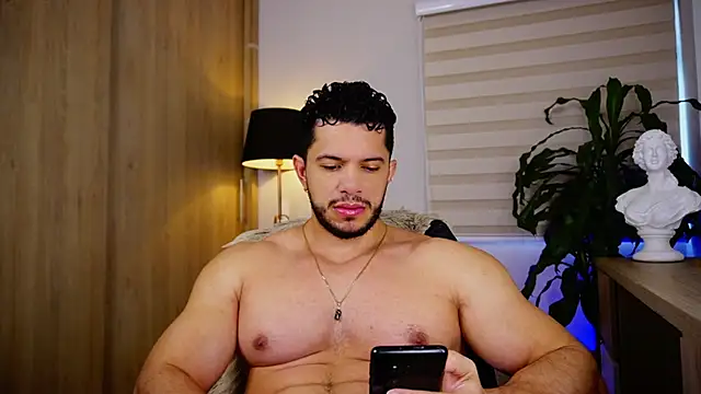 Erick Thompsonx online show from 02.15.26