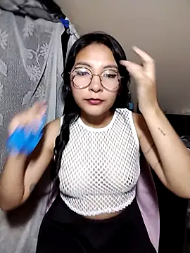 Snapshot of Regina_Shine chatting on 10.08.25 Regina Shine online show from 10.08.25