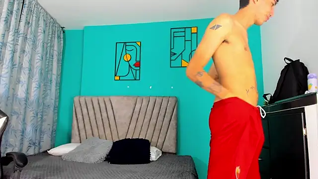 Maikol Ortiz online show from 03.12.26