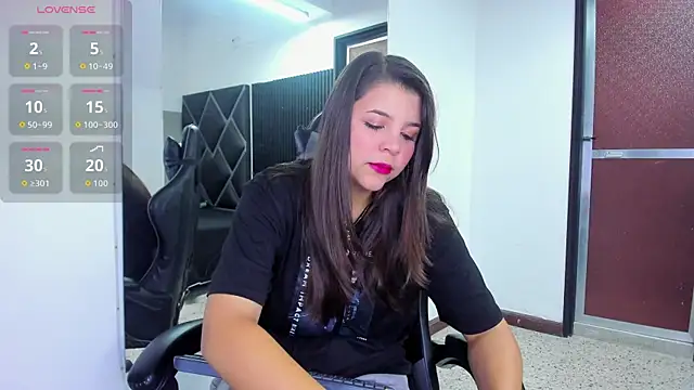 Charlotte-Star online show from 10.20.25