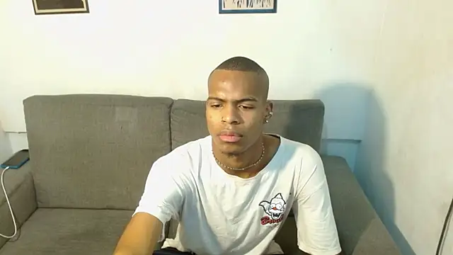 criss zuri online show from 10.06.25