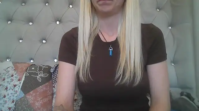 flirty babe x online show from 06.15.26