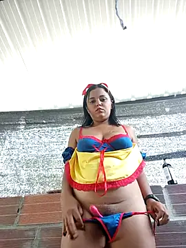 Naugthy-Mey online show from 10.11.25