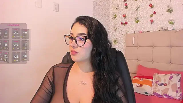 Scarlett Hot7 online show from 09.19.25