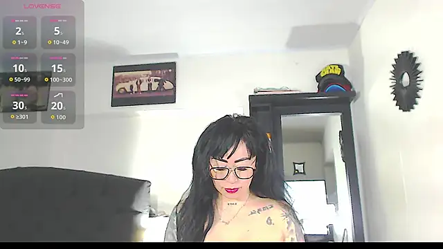 Vicky hotmilf online show from 11.05.25