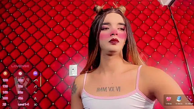 MIA HOT23CM S7S online show from 11.05.25