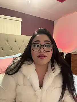 MyHoneyFrida online show from 11.20.25