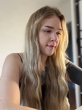 elliss  online show from 09.17.25