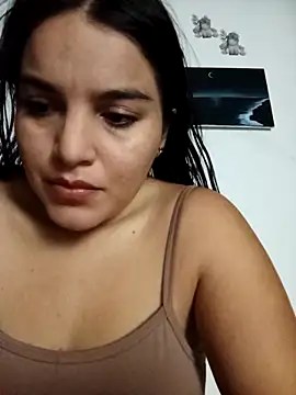 chloe 90 online show from 10.15.25