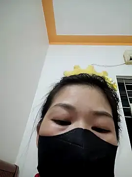 Lolimiu online show from 10.04.25