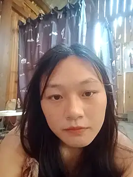 mai-xinh online show from 09.21.25