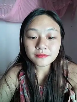 mai-xinh online show from 10.20.25