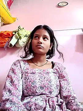 Hot Mayra  online show from 10.17.25