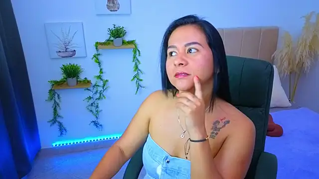 VioletaMedusa online show from 10.27.25