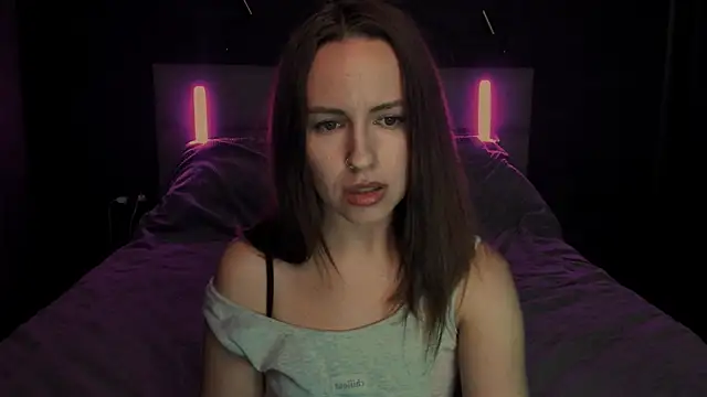 Snapshot of North_baby chatting on 10.09.25 North baby online show from 10.09.25