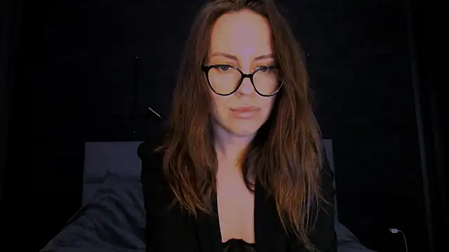 Snapshot of North_baby chatting on 10.22.25 North baby online show from 10.22.25