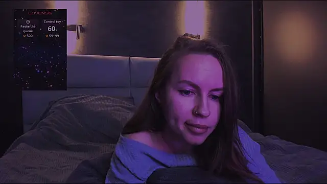 Snapshot of North_baby chatting on 11.14.25 North baby online show from 11.14.25