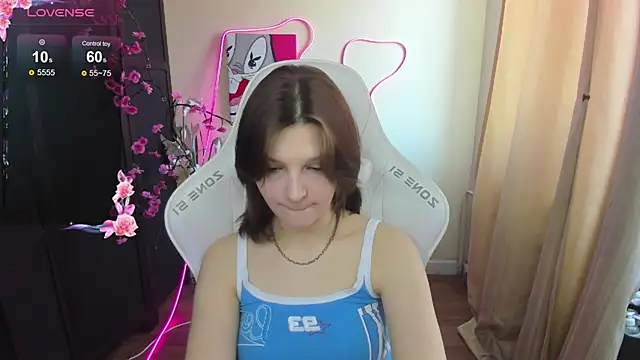 Snapshot of AudreyyKim chatting on 03.28.26 AudreyyKim online show from 03.28.26