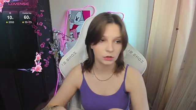 Snapshot of AudreyyKim chatting on 04.04.26 AudreyyKim online show from 04.04.26