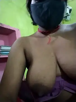Bebo Sweety143 online show from 10.05.25