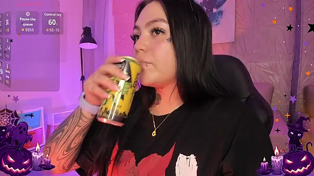 MAGIC TESSA online show from 10.02.25