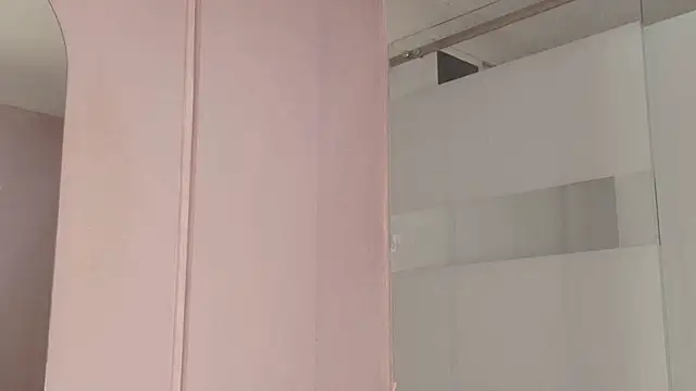 keila hott20 online show from 10.27.25