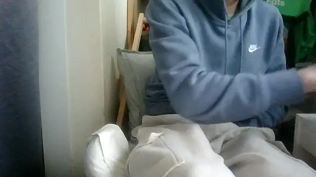 Snapshot of juju78jujuu chatting on 02.27.26 juju78jujuu online show from 02.27.26