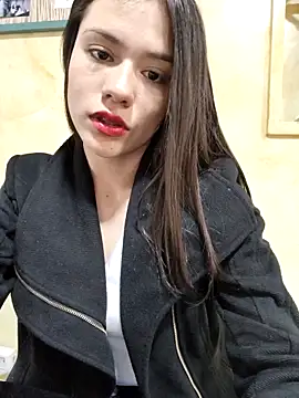 CHARLOTTE  05 online show from 09.14.25