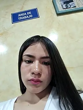 CHARLOTTE  05 online show from 10.16.25