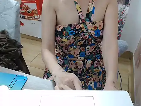 Funnygirl 9x online show from 12.02.25