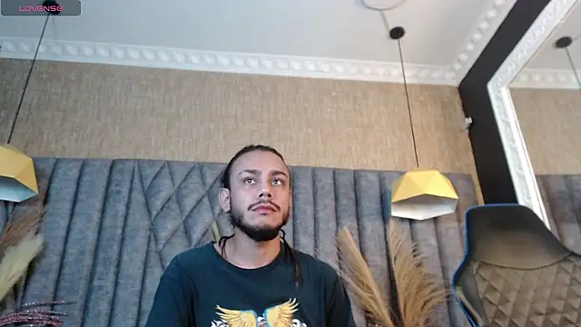 Snapshot of Boss_Domiinator chatting on 10.01.25 Boss Domiinator online show from 10.01.25