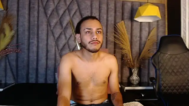 Snapshot of Boss_Domiinator chatting on 10.10.25 Boss Domiinator online show from 10.10.25