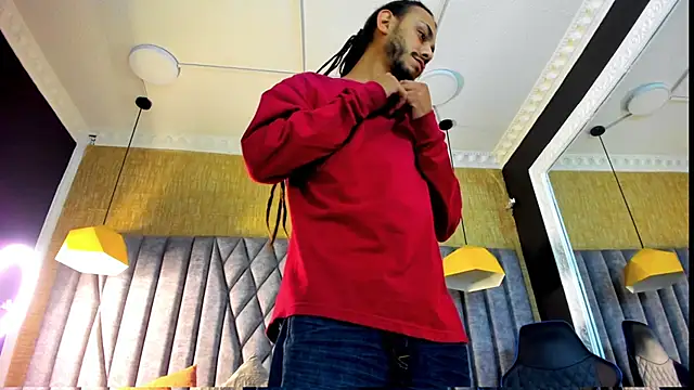 Snapshot of Boss_Domiinator chatting on 10.19.25 Boss Domiinator online show from 10.19.25