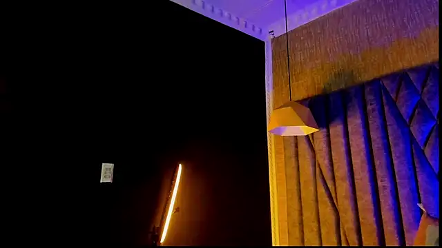 Snapshot of Boss_Domiinator chatting on 10.22.25 Boss Domiinator online show from 10.22.25