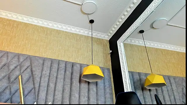 Snapshot of Boss_Domiinator chatting on 10.24.25 Boss Domiinator online show from 10.24.25