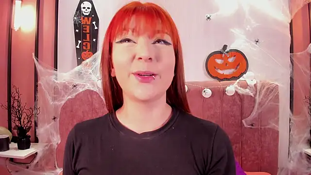 lilly blear  online show from 10.30.25