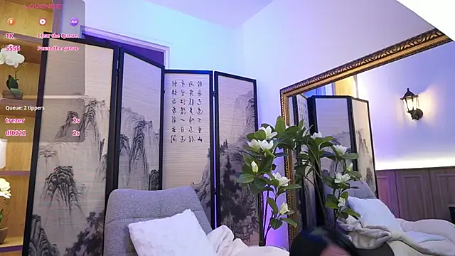 VioletEvanz online show from 09.15.25