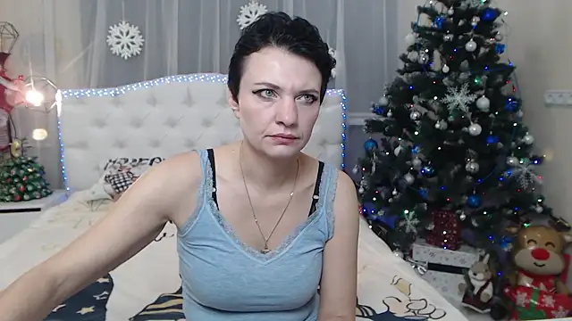 AvaSaturnian online show from 11.30.25