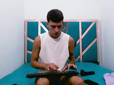 dilan abraham12 online show from 09.18.25