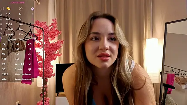 Pony Claid online show from 10.05.25